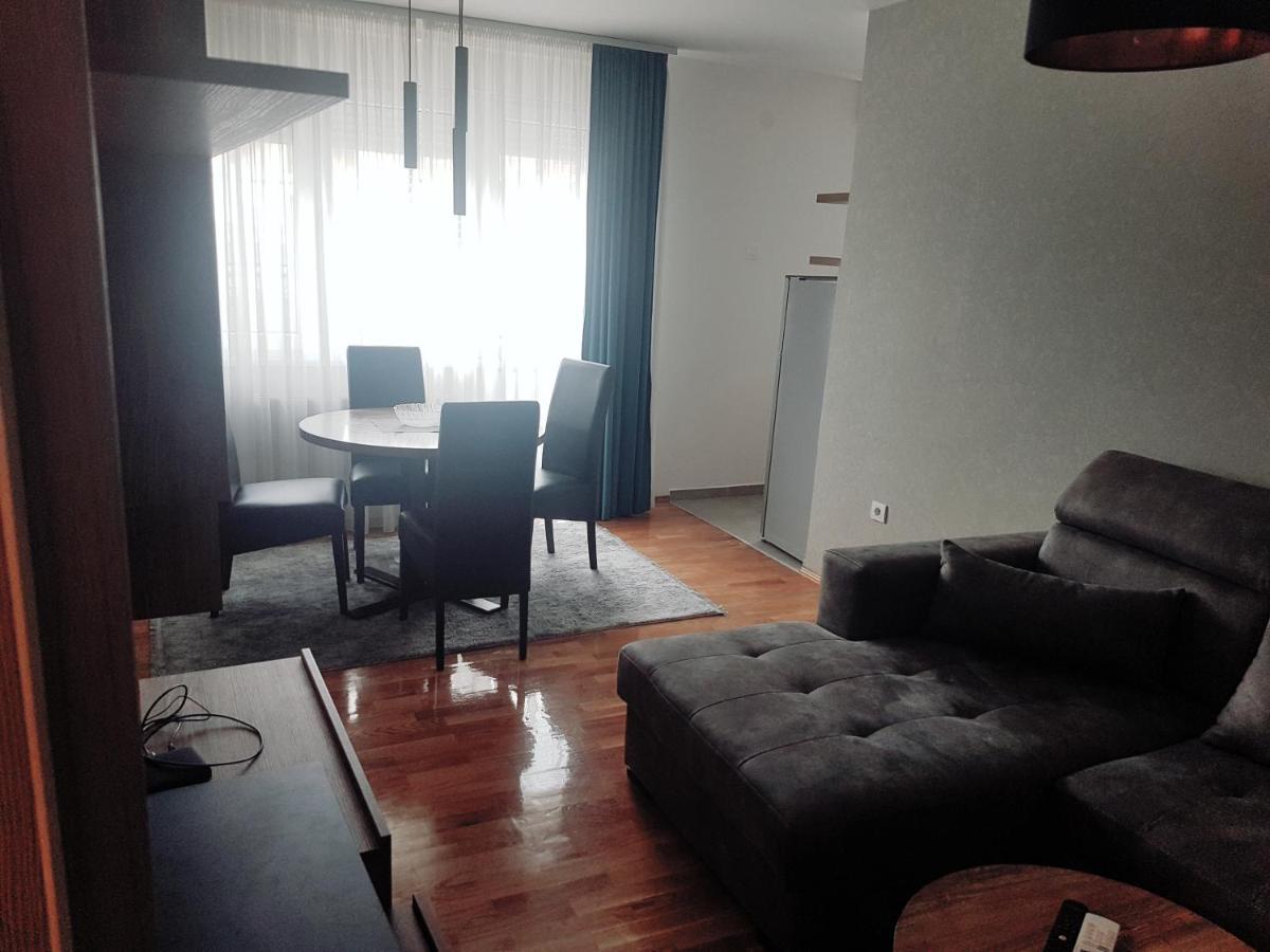 Live & Sleep Apartment Novi Sad Bagian luar foto