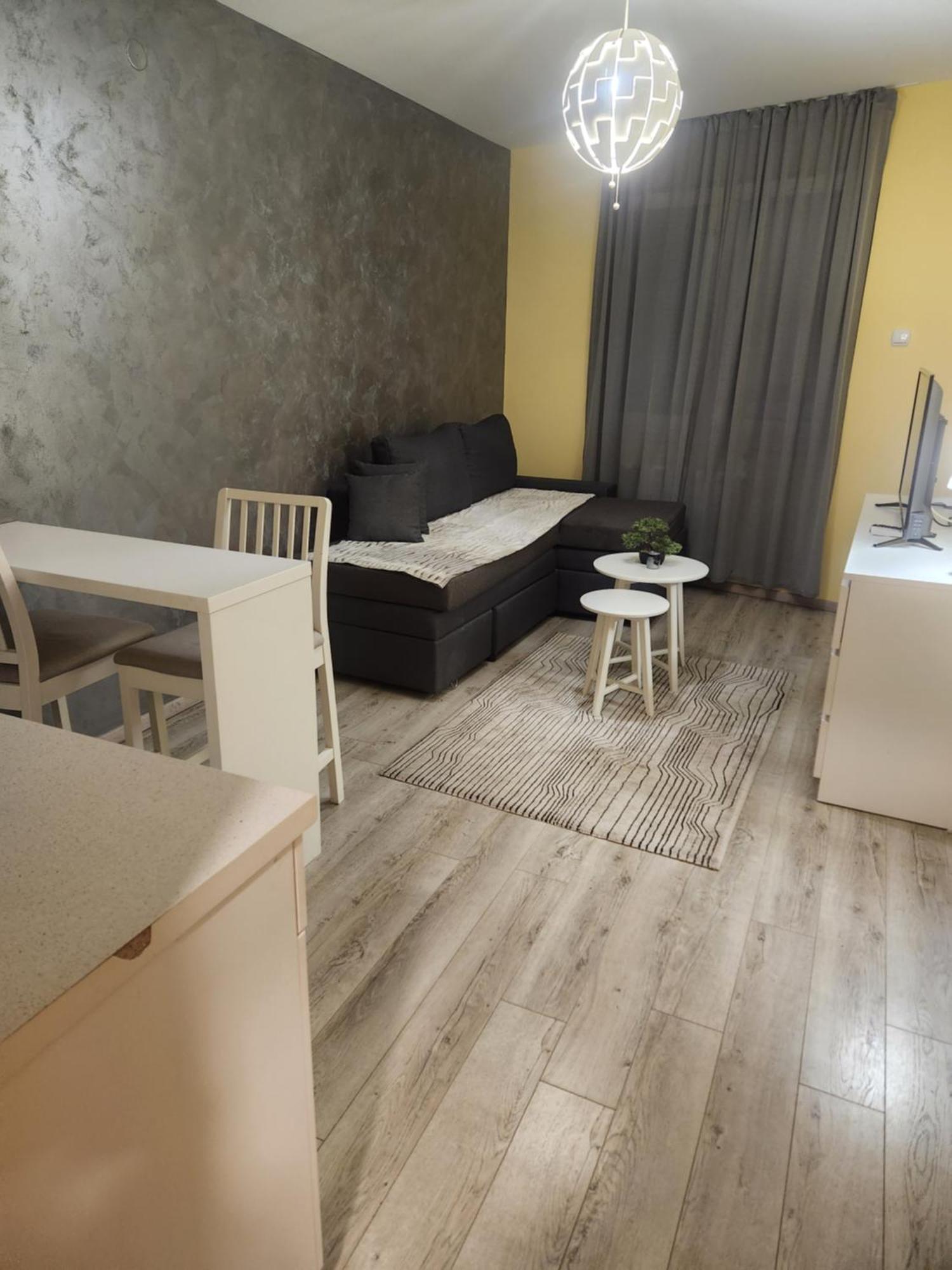 Live & Sleep Apartment Novi Sad Bagian luar foto